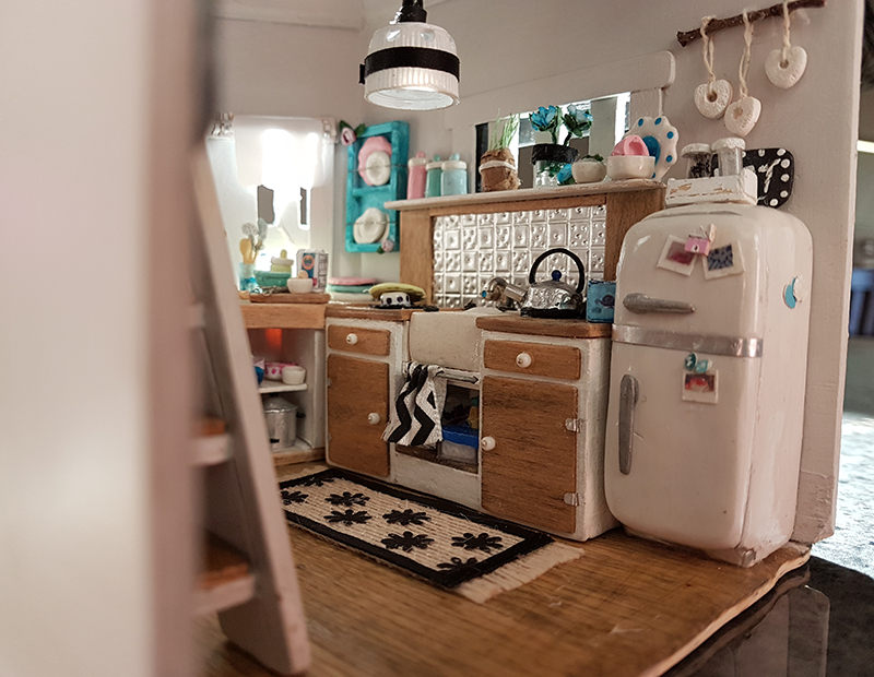 miniature kitchen finished 1