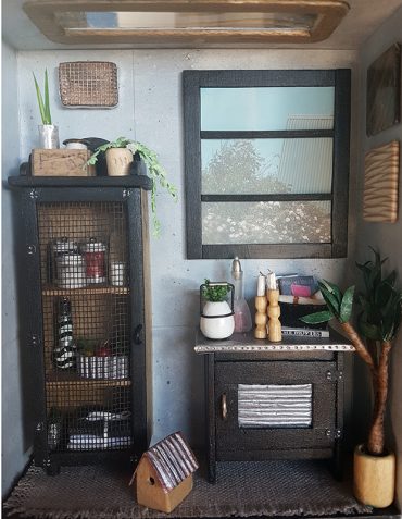 Miniature Kit Makeover 4