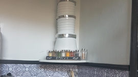 Range hood, Microwave and Shelving