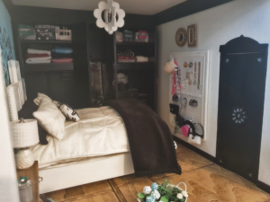 bedroom1
